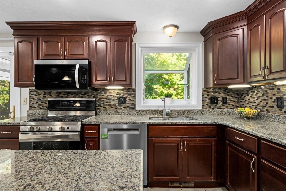 27 Sylvan Lane, Boylston, MA 01505 - Image 5