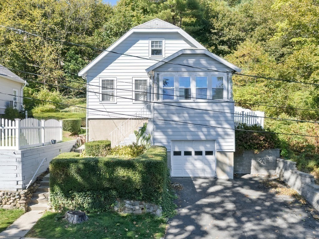 14 Willard Street, Waltham, MA 02451