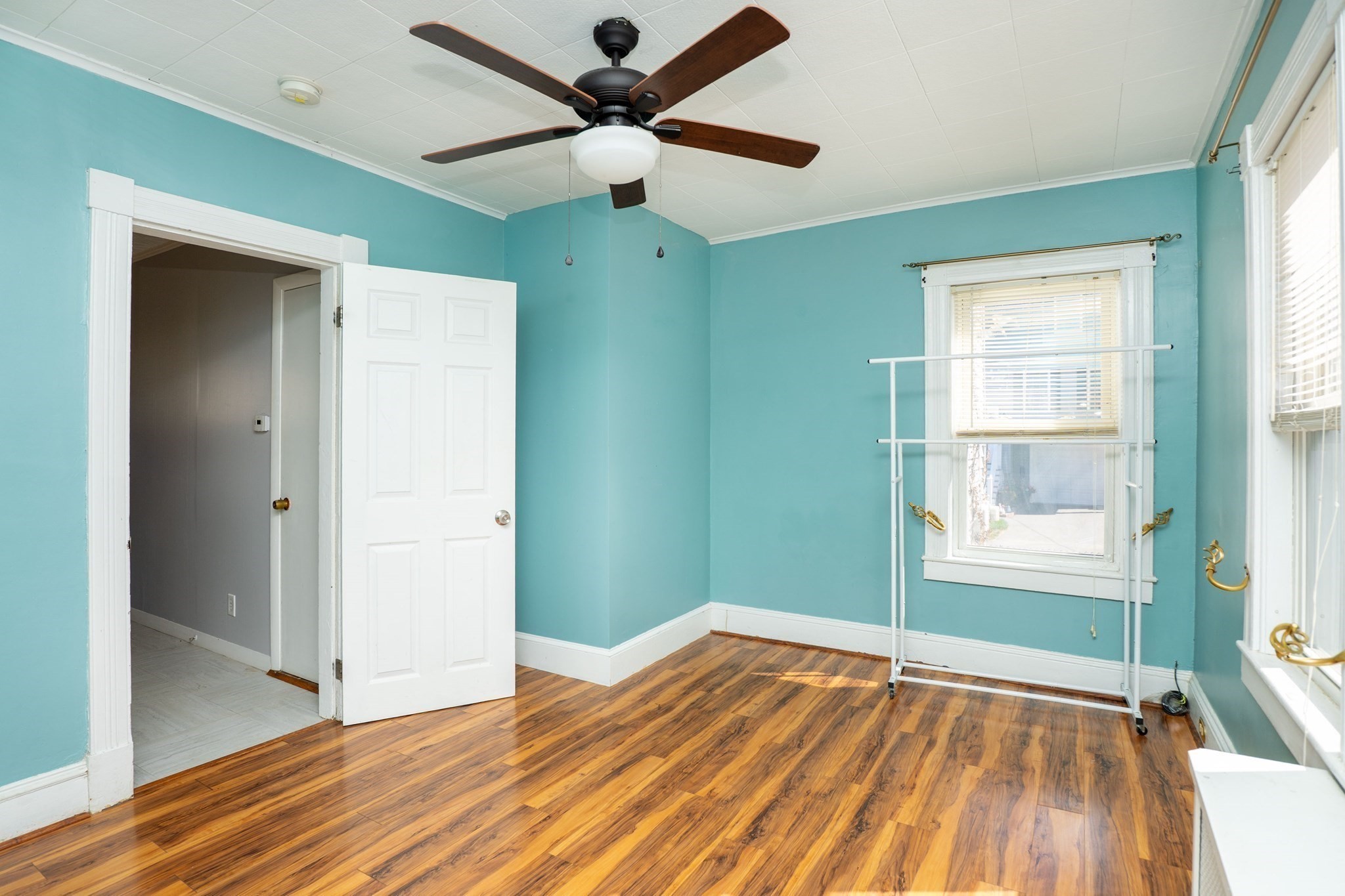 25 W 5th Ave, Lowell, MA 01854 - Image 10