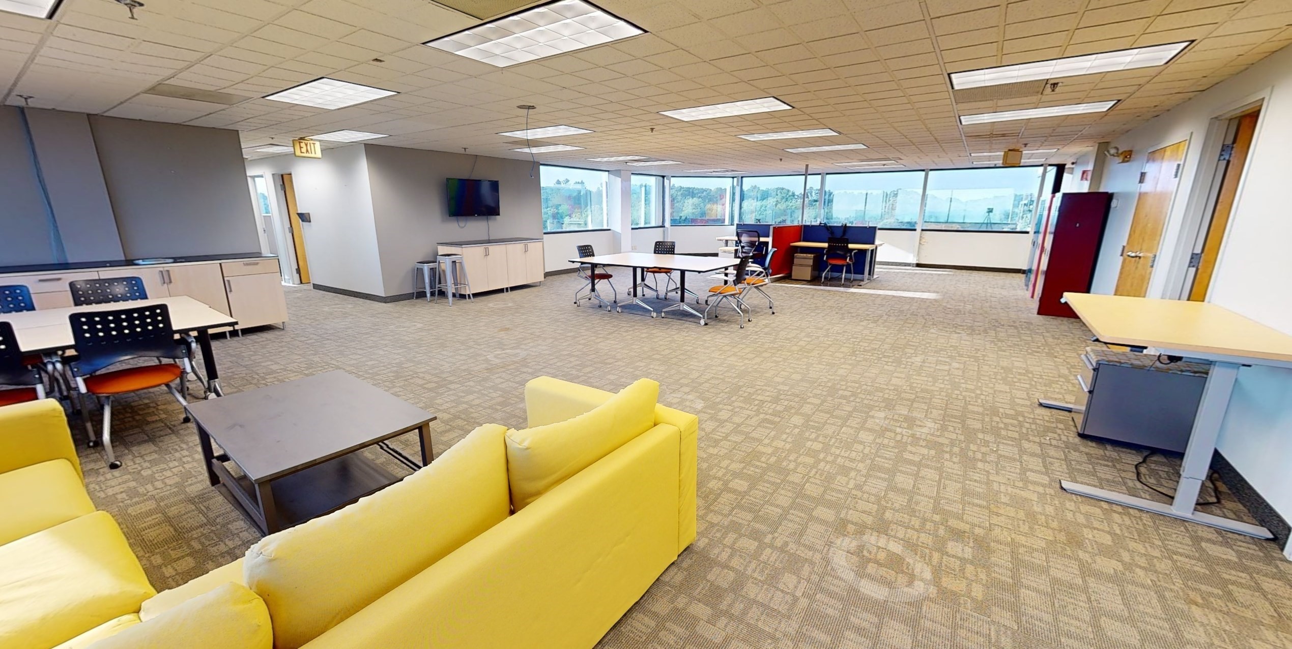 420 Lakeside Ave Unit 401, Marlborough, MA 01752 - Image 1