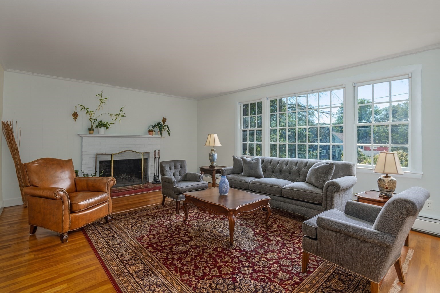 5 Castle Heights Rd, Andover, MA 01810