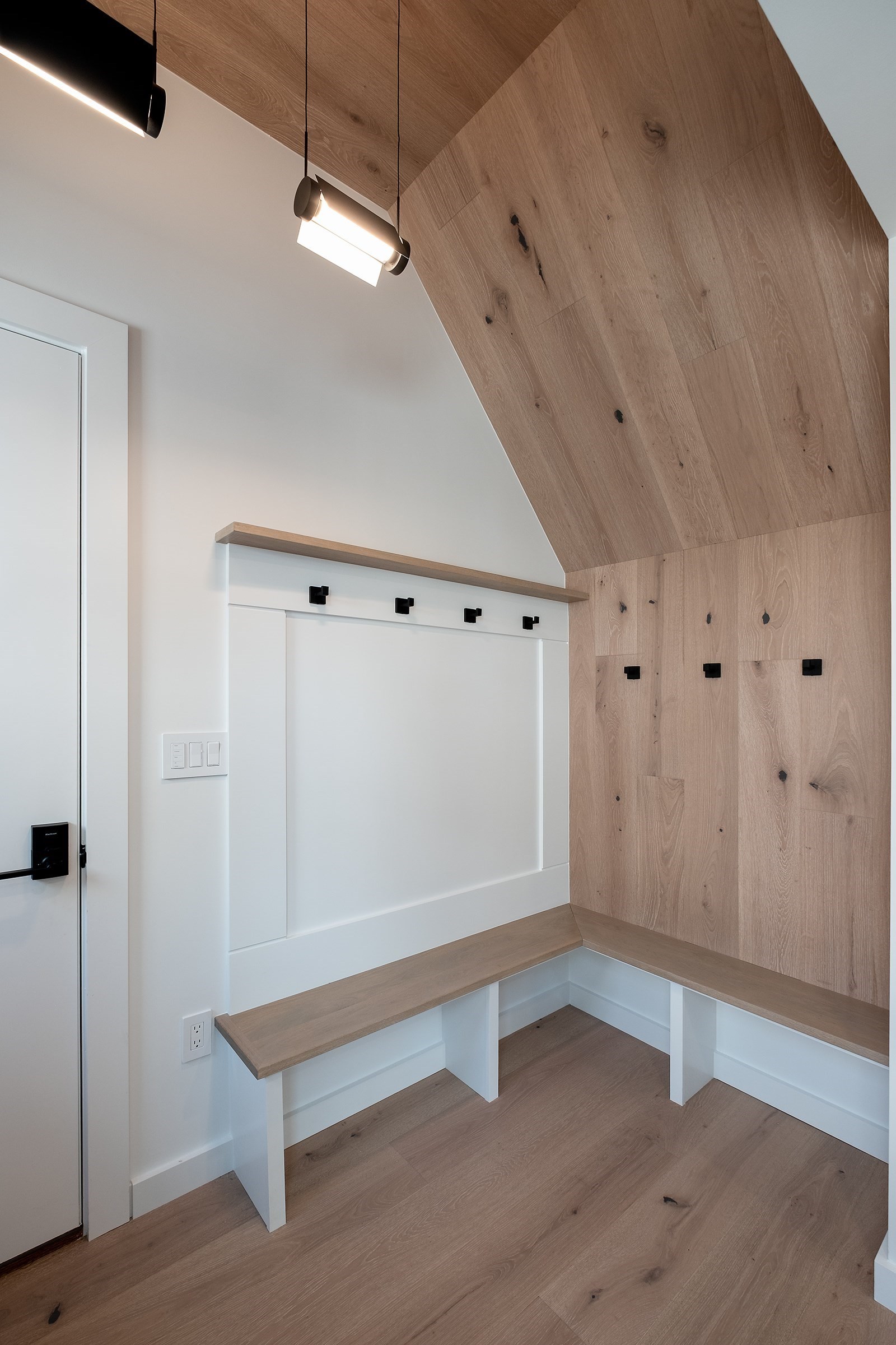 62 Washington Ave, Needham, MA 02492 - Image 2