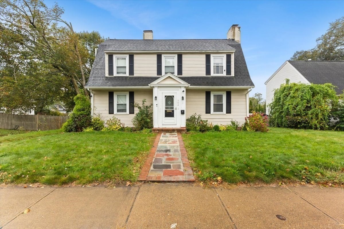 302 Prospect St, Brockton, MA 02301