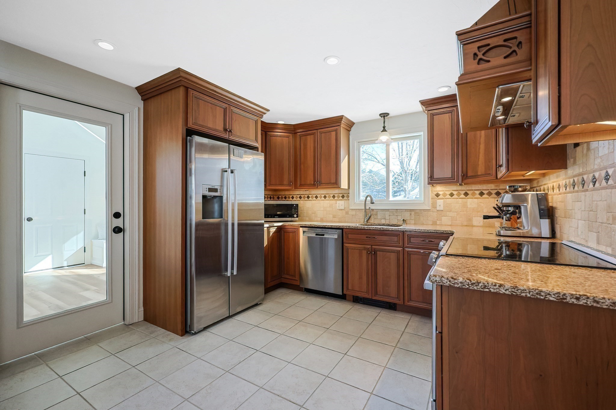 10 Eliab Latham Way, East Bridgewater, MA 02333 - Image 5