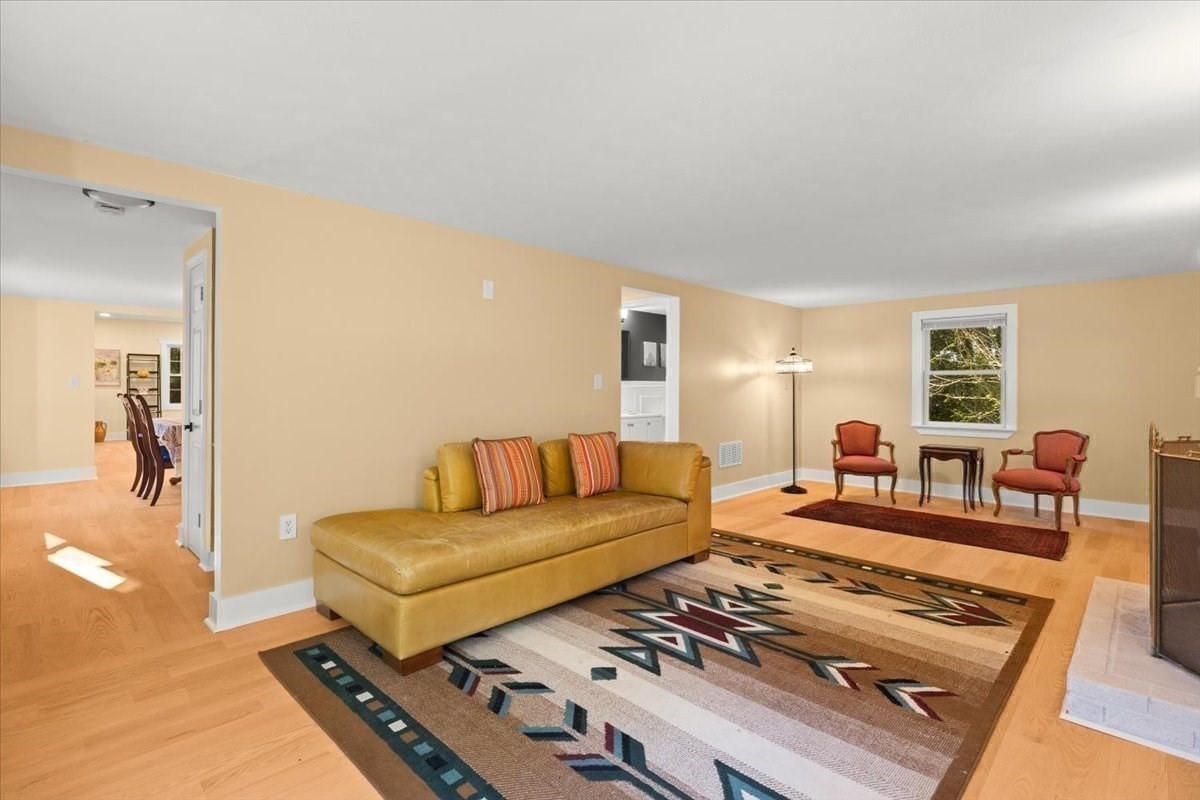 445 Plymouth St, Pembroke, MA 02359 - Image 16