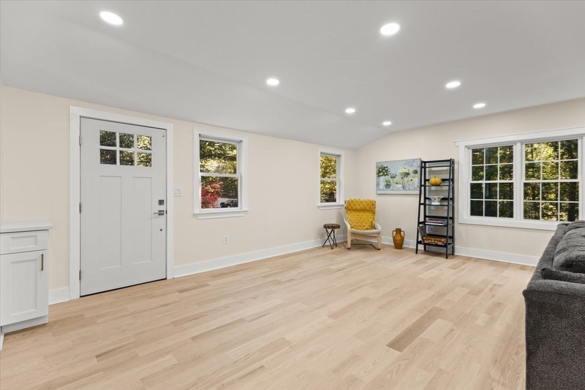 445 Plymouth St, Pembroke, MA 02359 - Image 4