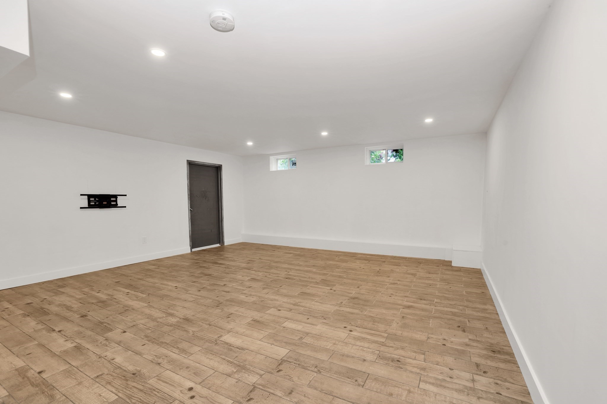 34 Temple Street, Mattapan, Boston, MA 02126 - Image 29