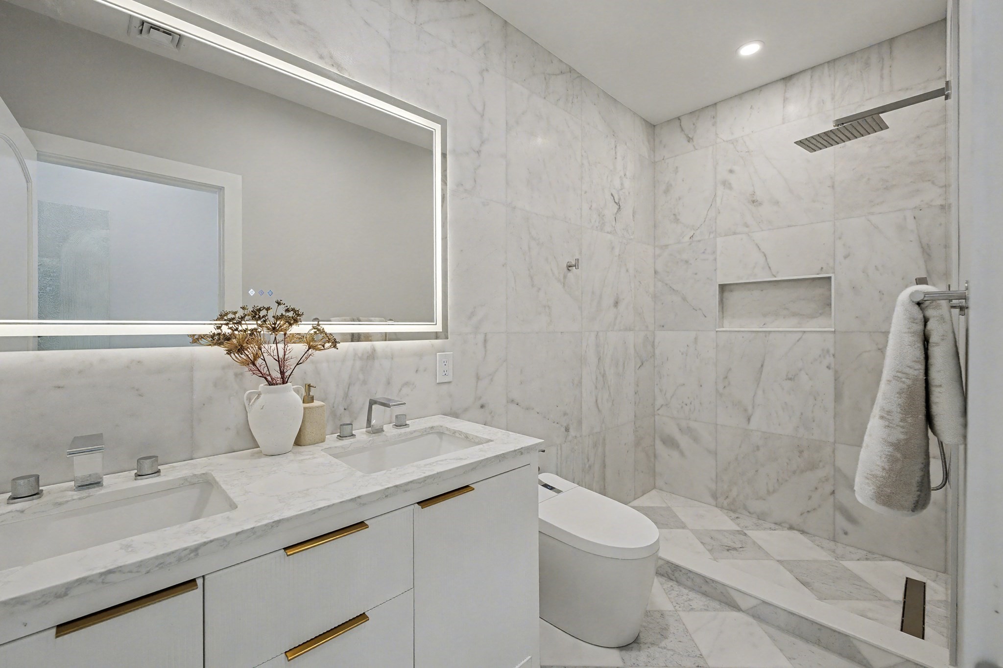 181 Maverick Street Unit 2, East Boston, Boston, MA 02128 - Image 15