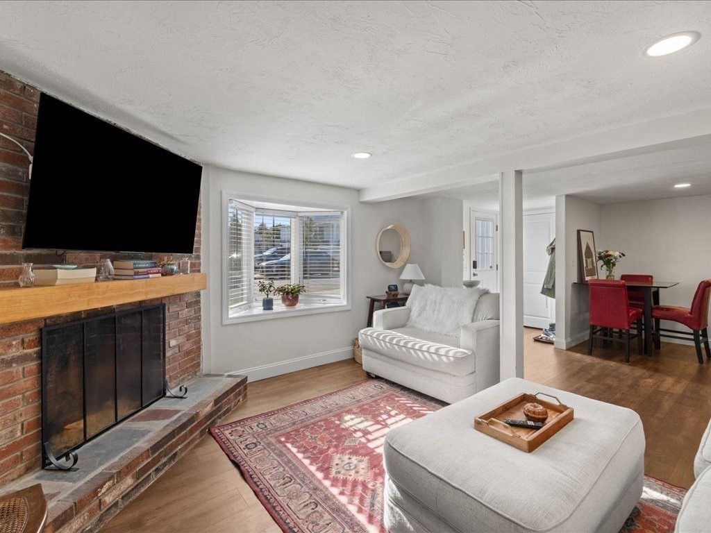 22 Chilton St Unit 1, Plymouth, MA 02360 - Image 11