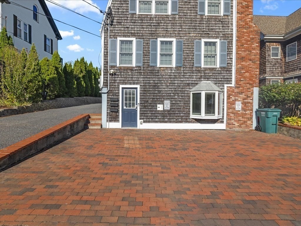 22 Chilton St Unit 1, Plymouth, MA 02360 - Image 8