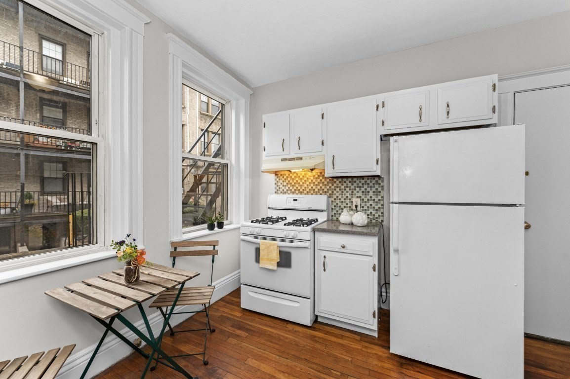 8 Kinross Rd Unit 2, Boston College, Boston, MA 02135 - Image 13