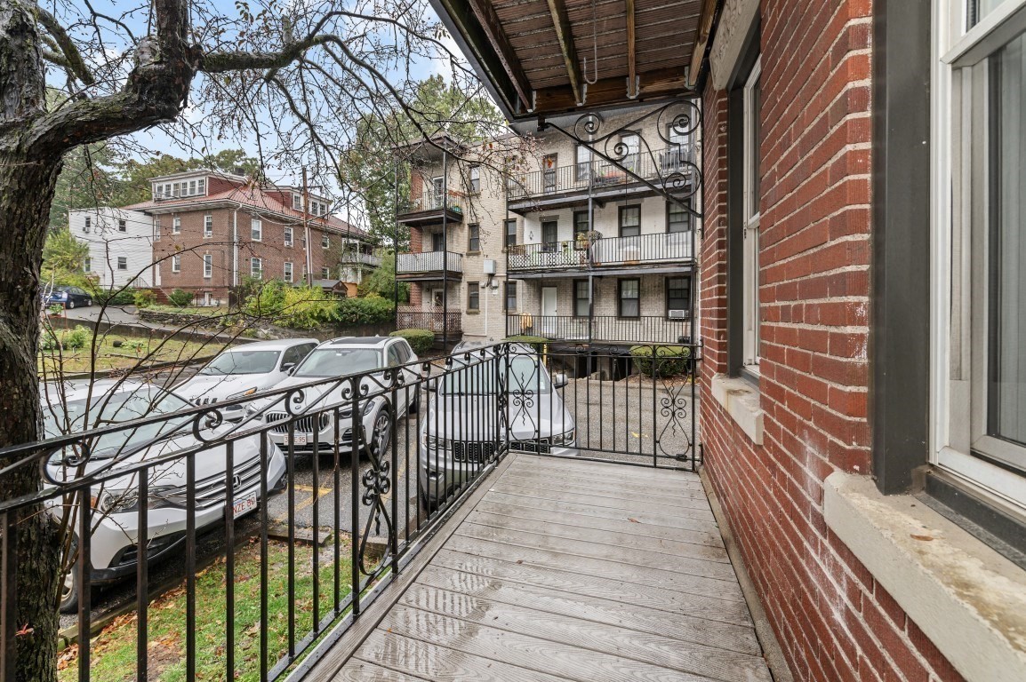 8 Kinross Rd Unit 2, Boston College, Boston, MA 02135 - Image 19