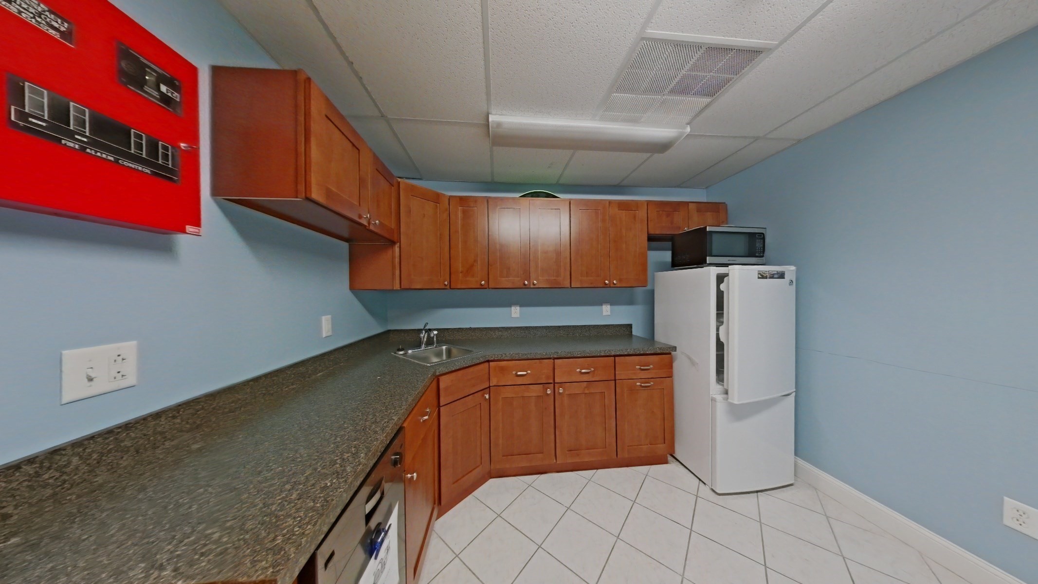 14 Dinley St, Dracut, MA 01826 - Image 9