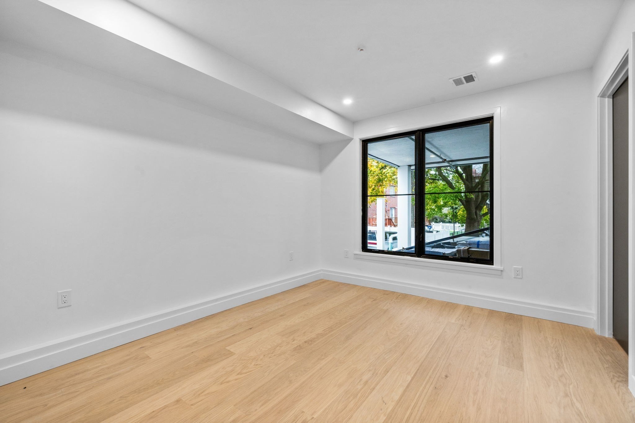 230 Everett Unit 101, East Boston, Boston, MA 02128 - Image 14