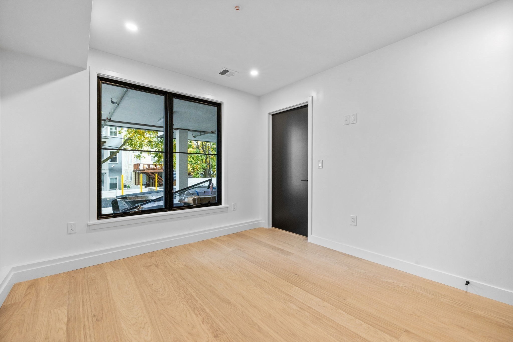 230 Everett Unit 101, East Boston, Boston, MA 02128 - Image 15