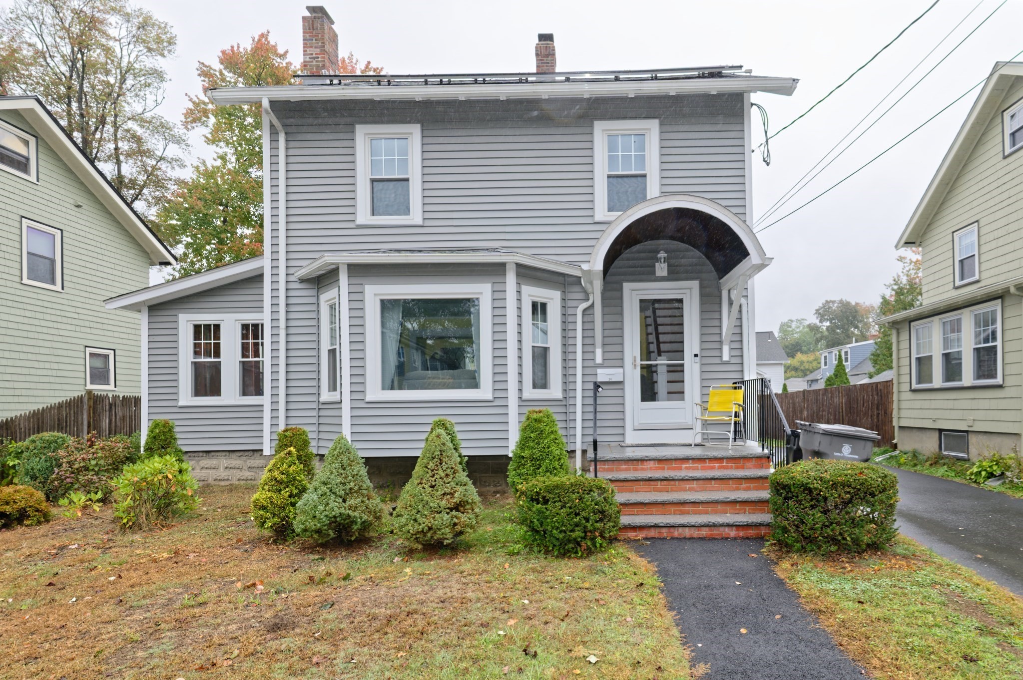34 Burdette Ave, Framingham, MA 01702