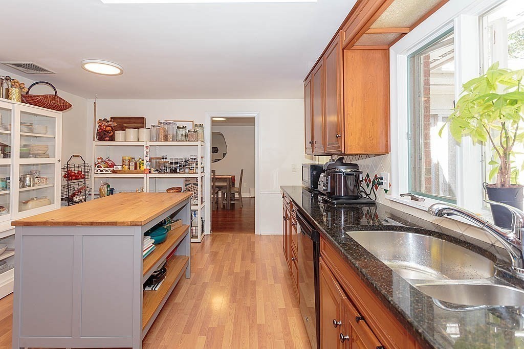 53 Bacon Street, Winchester, MA 01890 - Image 12
