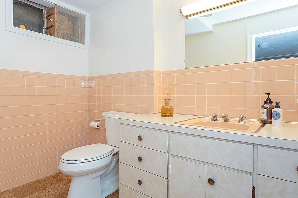 53 Bacon Street, Winchester, MA 01890 - Image 24