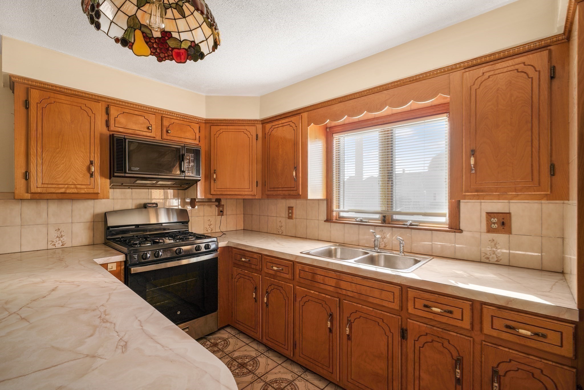 256 Rhode Island Ave, Fall River, MA 02724 - Image 20