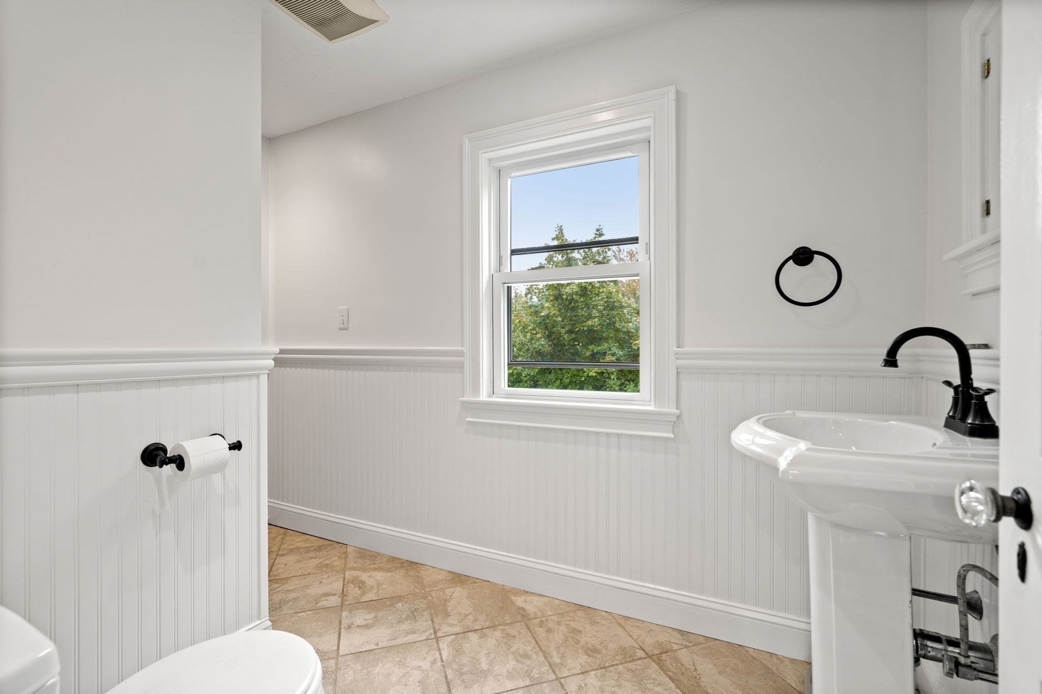 390 Central Ave, Milton, MA 02186 - Image 26