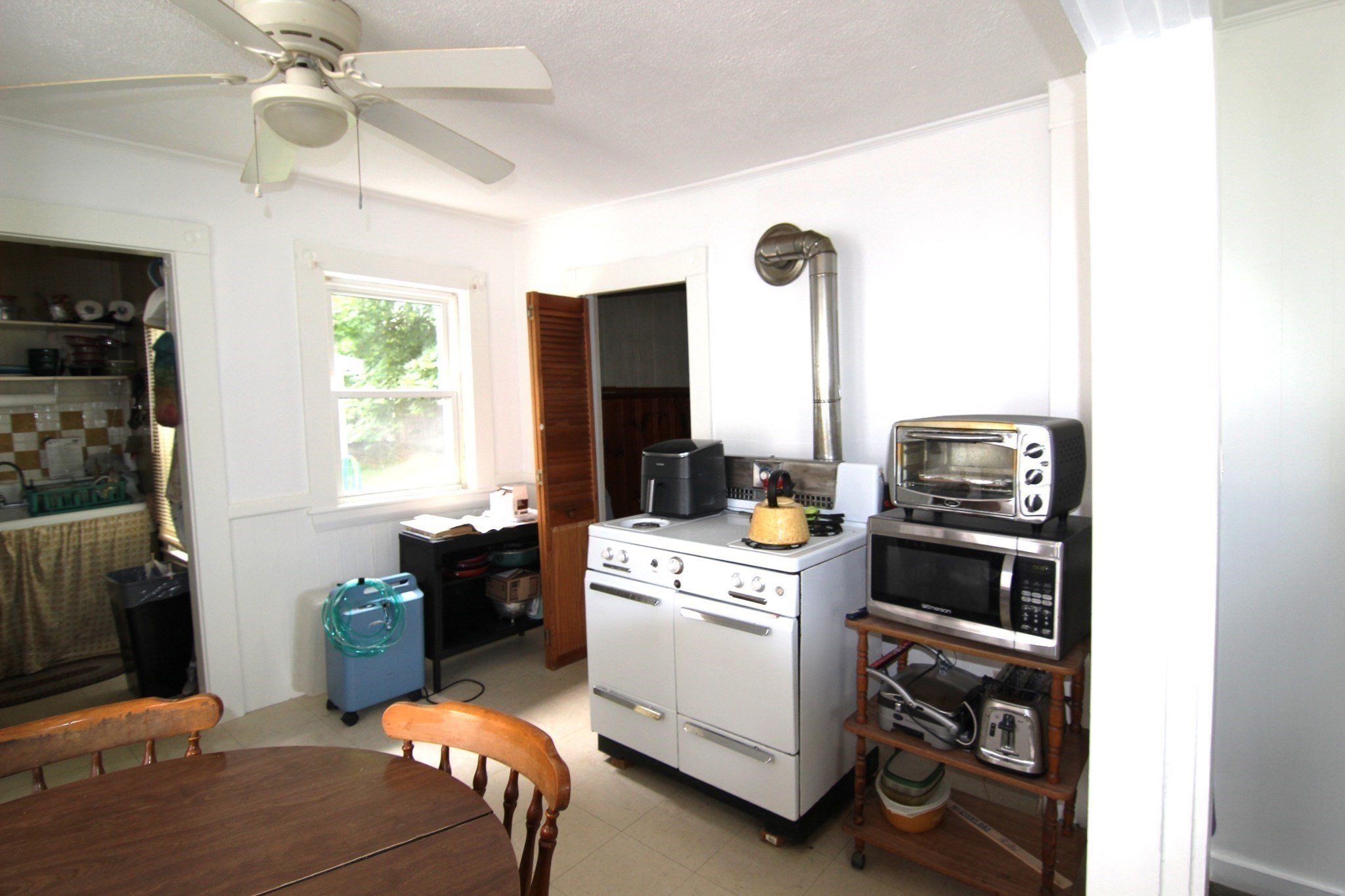 6 Leonard St, Milford, MA 01757 - Image 5