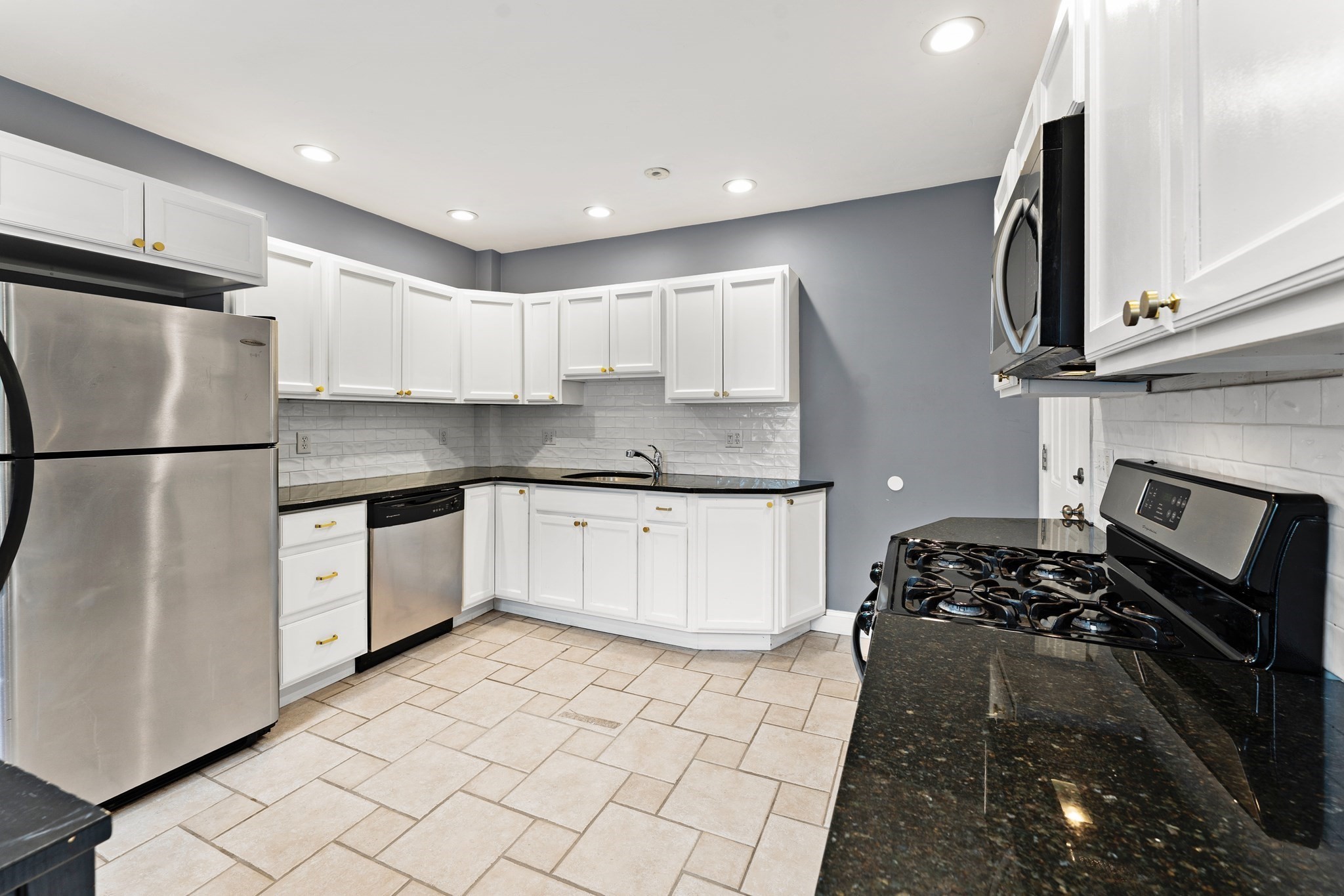 113 Warren Street Unit 2, Medford, MA 02155 - Image 11
