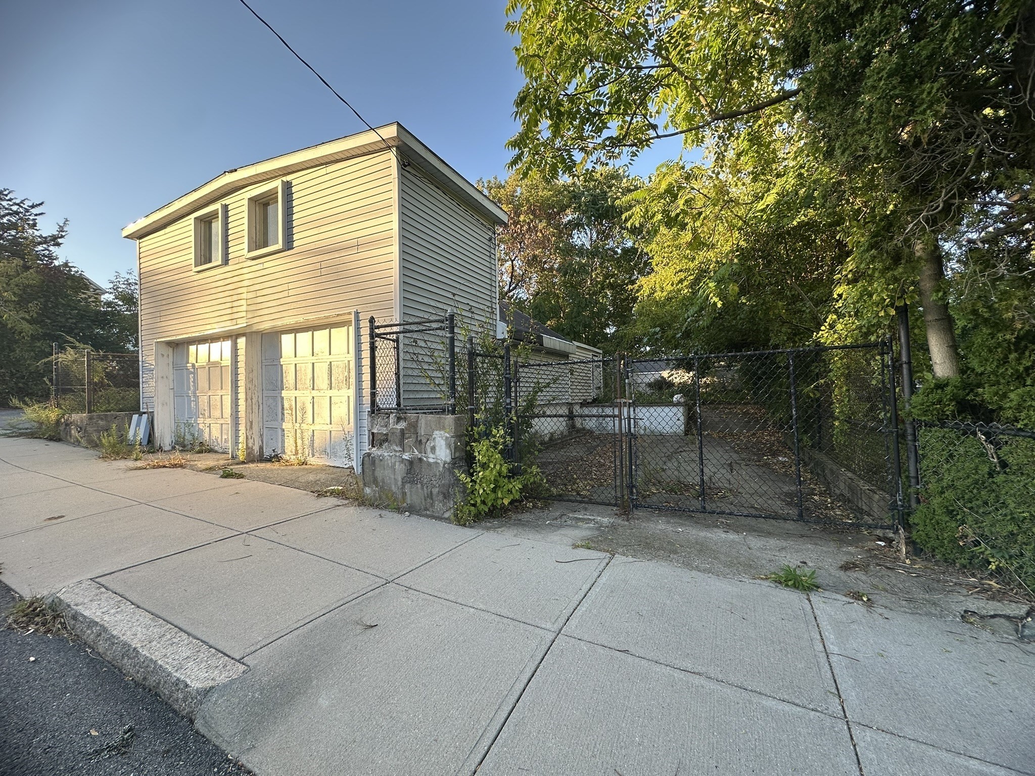 472 Buffinton St, Fall River, MA 02722 - Image 8