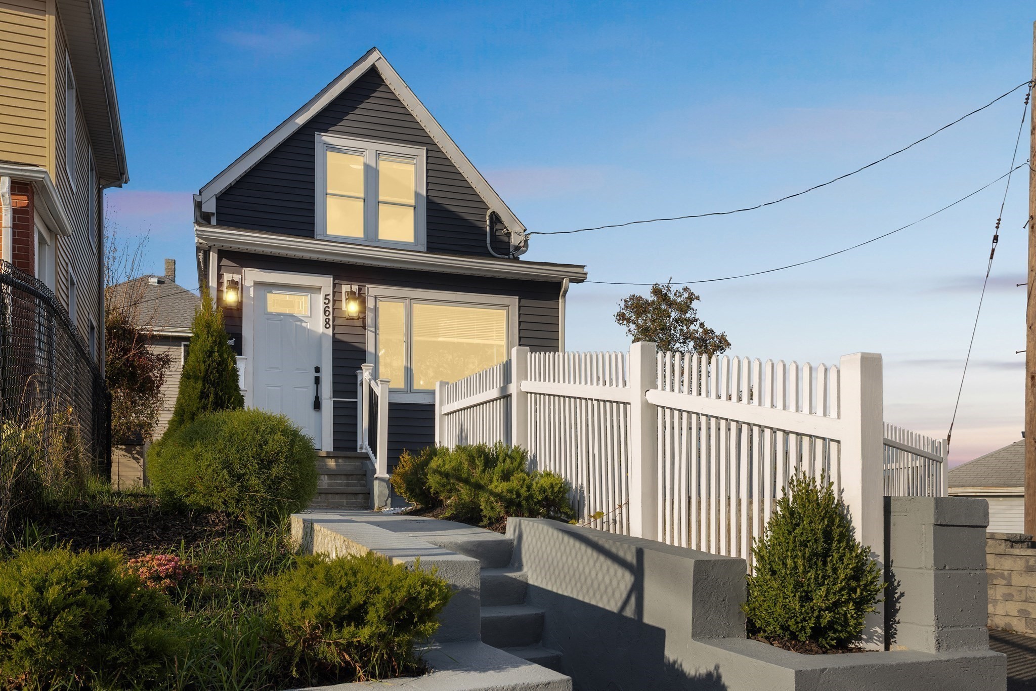 568 Sea St, Quincy, MA 02169