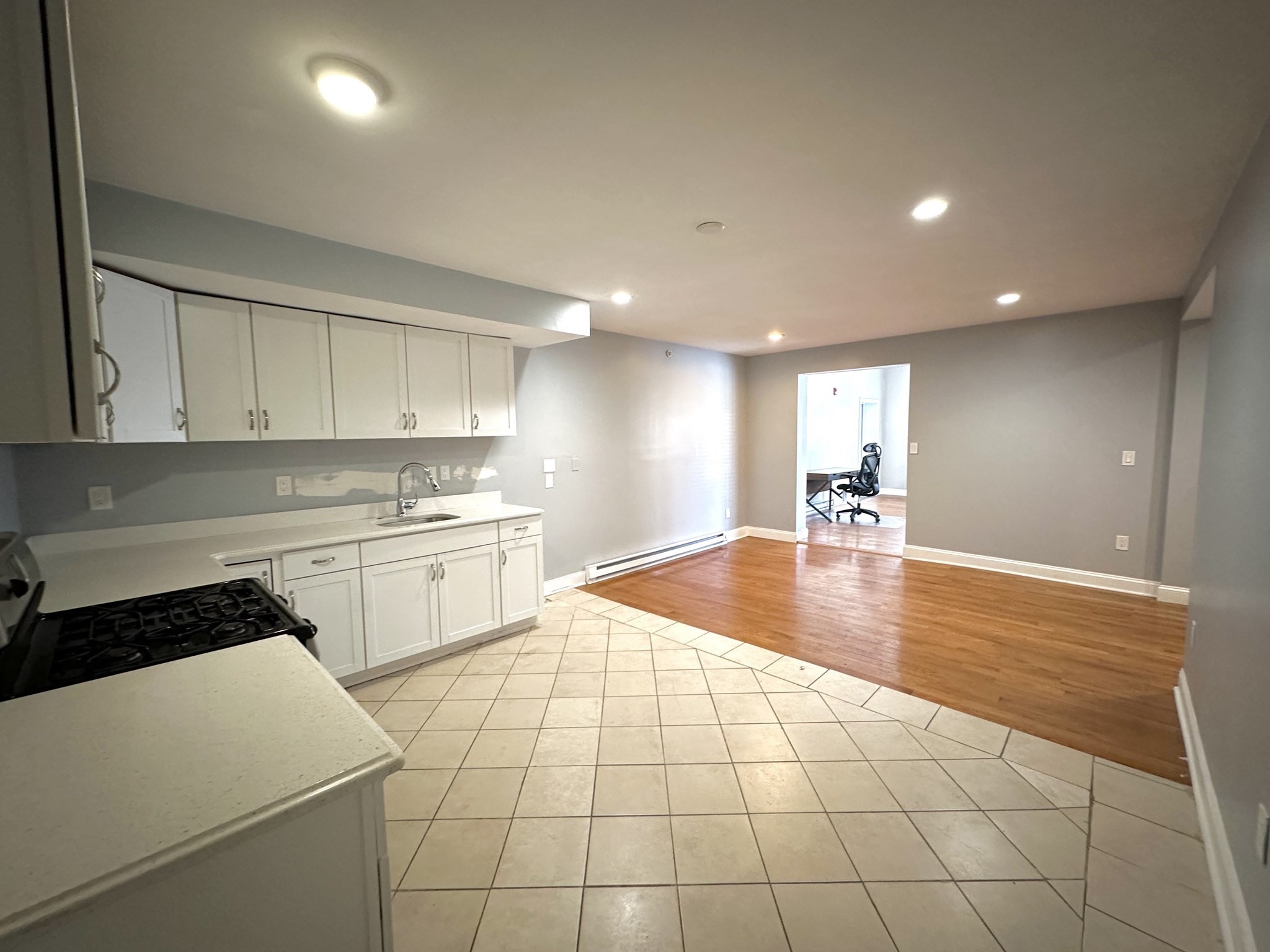 426 Boston St, Lynn, MA 01905 - Image 12