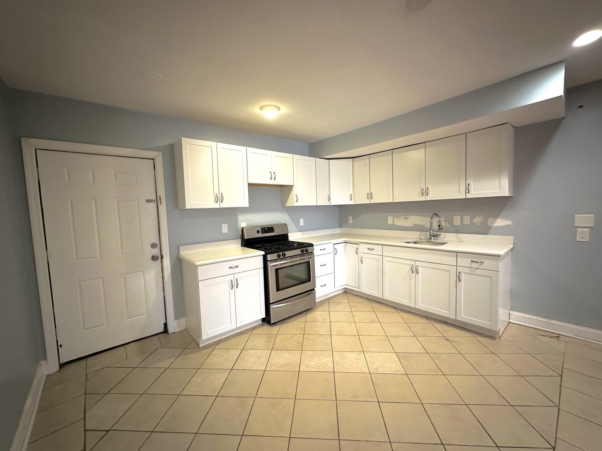 426 Boston St, Lynn, MA 01905 - Image 6