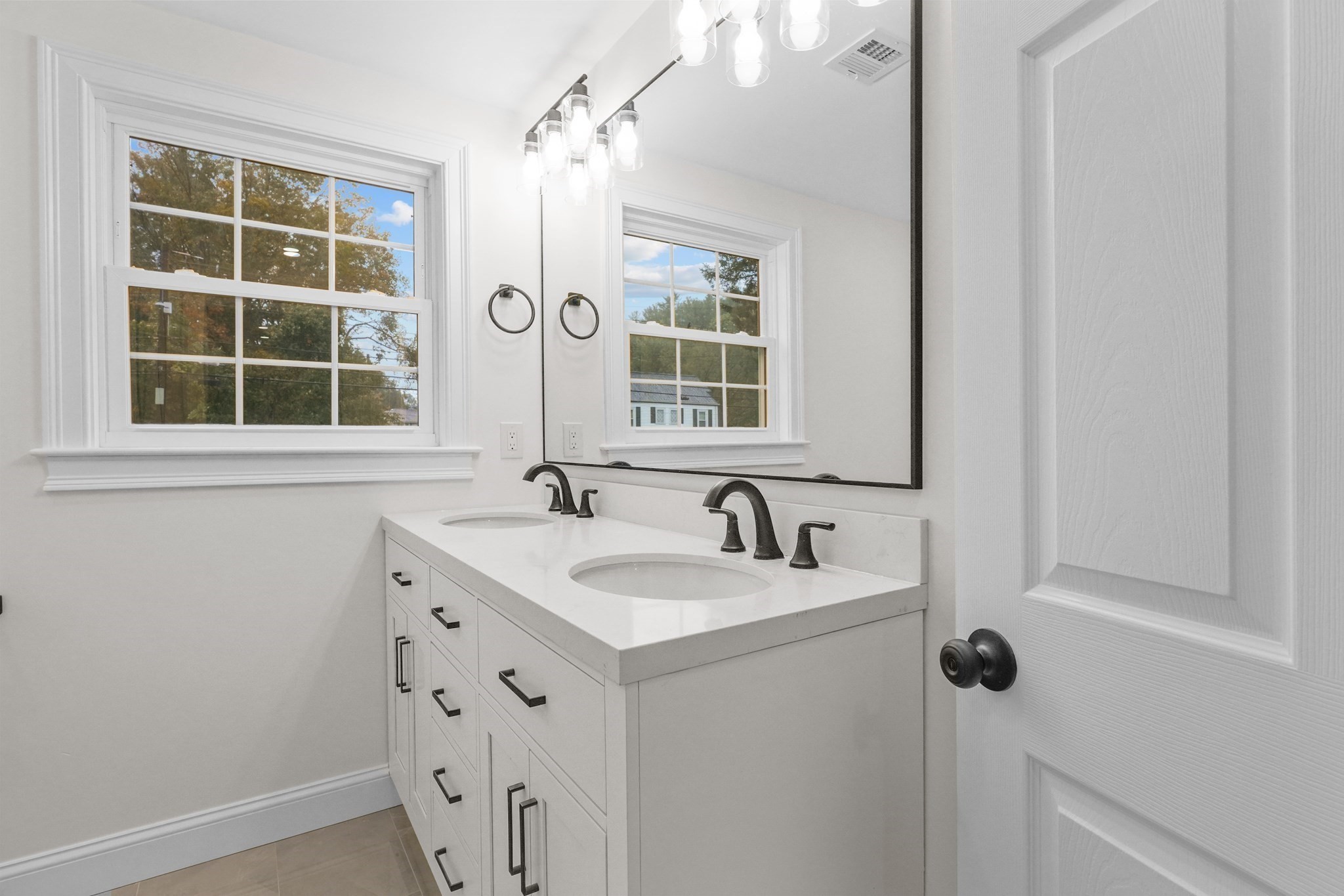 217 Central Street, Framingham, MA 01701 - Image 20