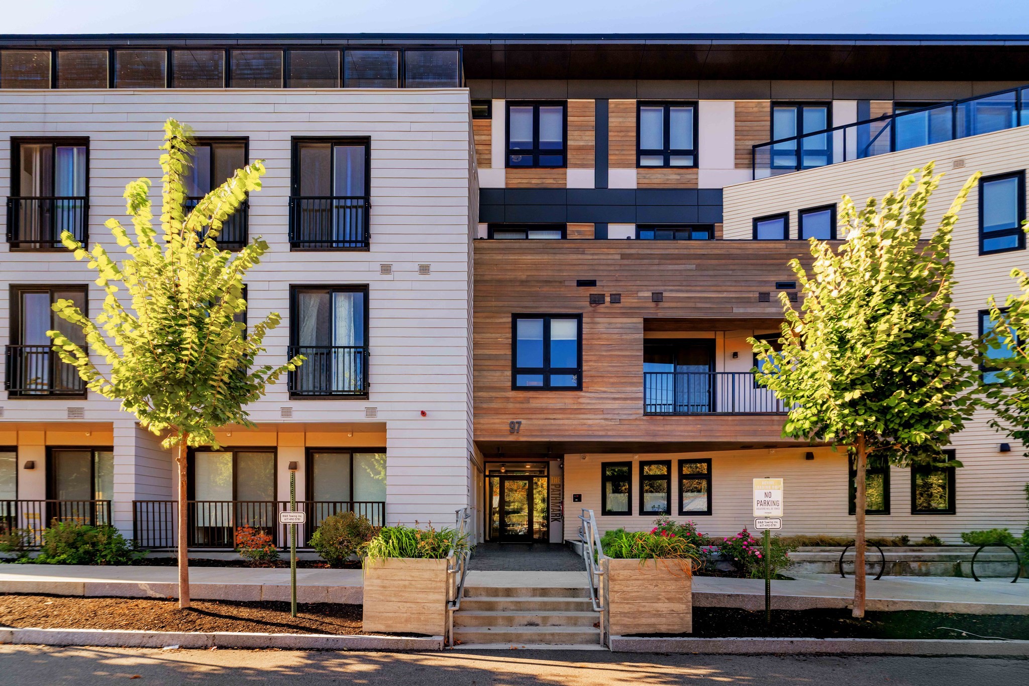 97 Elmwood Street Unit 310, Cambridge, MA 02140