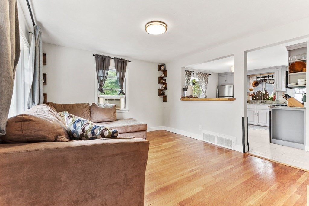 24 Western Ave, Beverly, MA 01915 - Image 12
