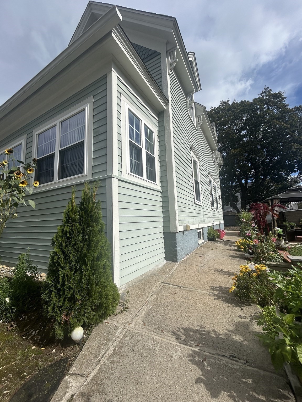 114 Lovell St, Worcester, MA 01603 - Image 4