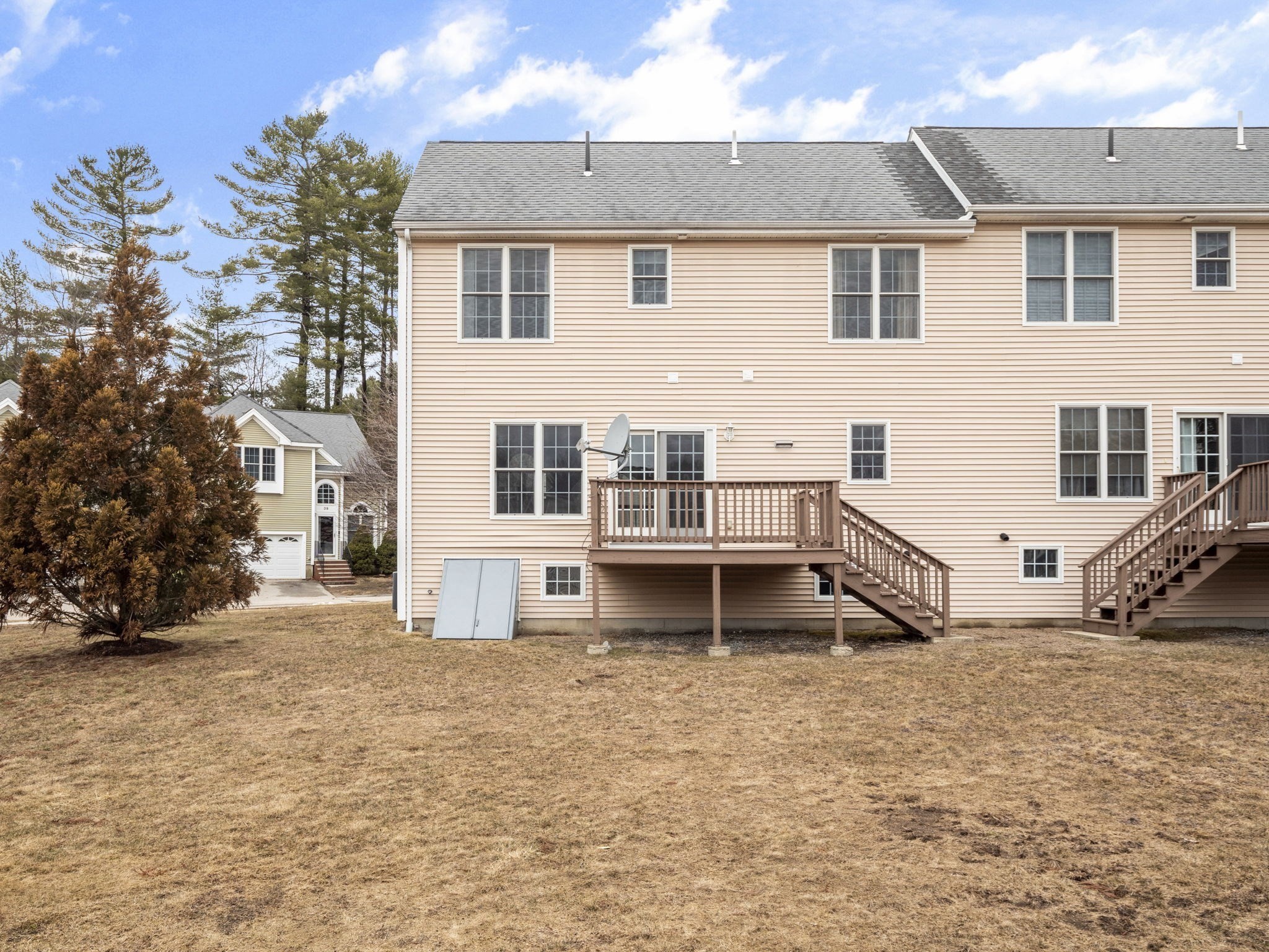 36 Knowlton Circle Unit 36, Upton, MA 01568 - Image 3