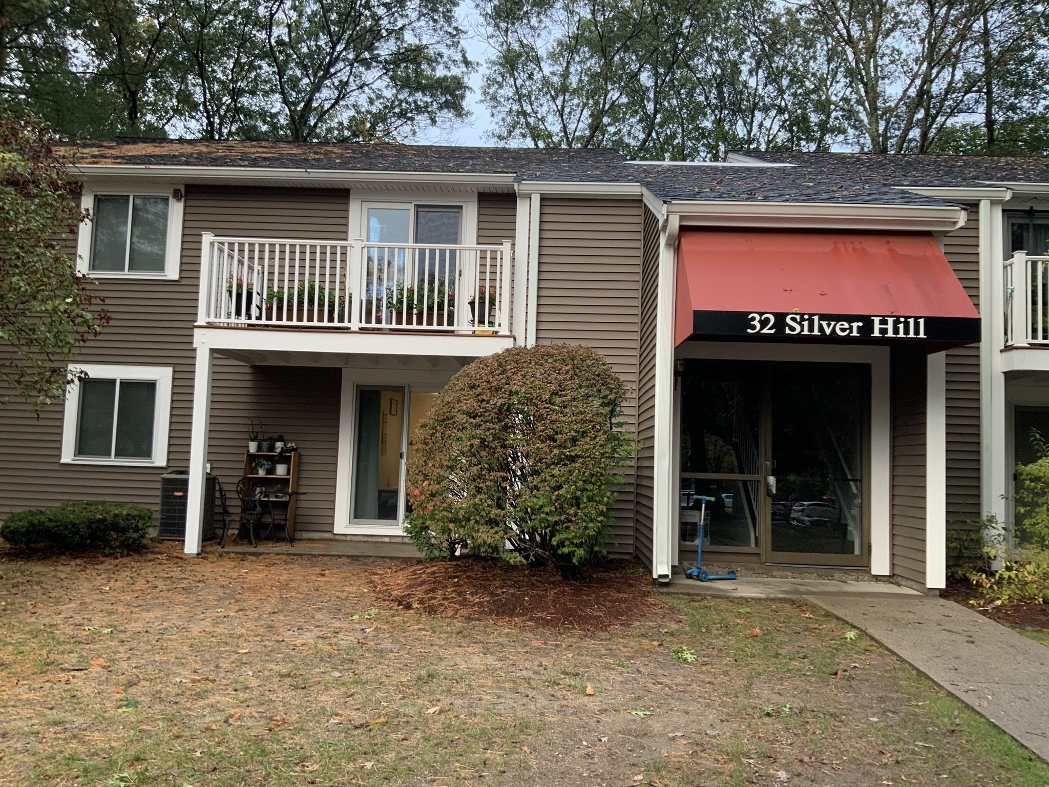 32 Silver Hill Ln Unit 1, Natick, MA 01760 - Image 3