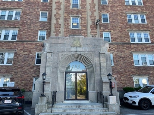 195 Thomas Burgin Parkway, Apt 304