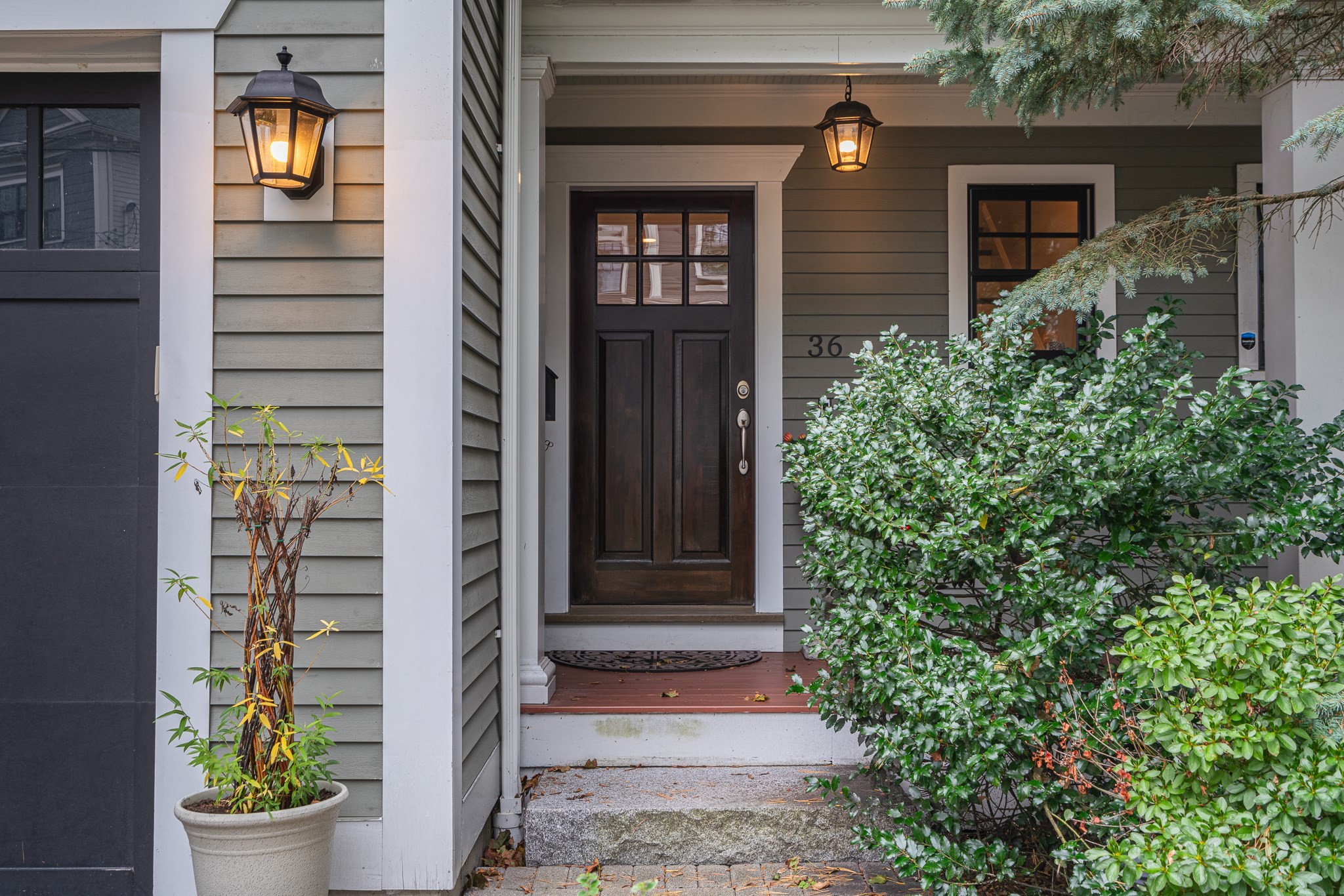 36 Troy Lane, Newton, MA 02468