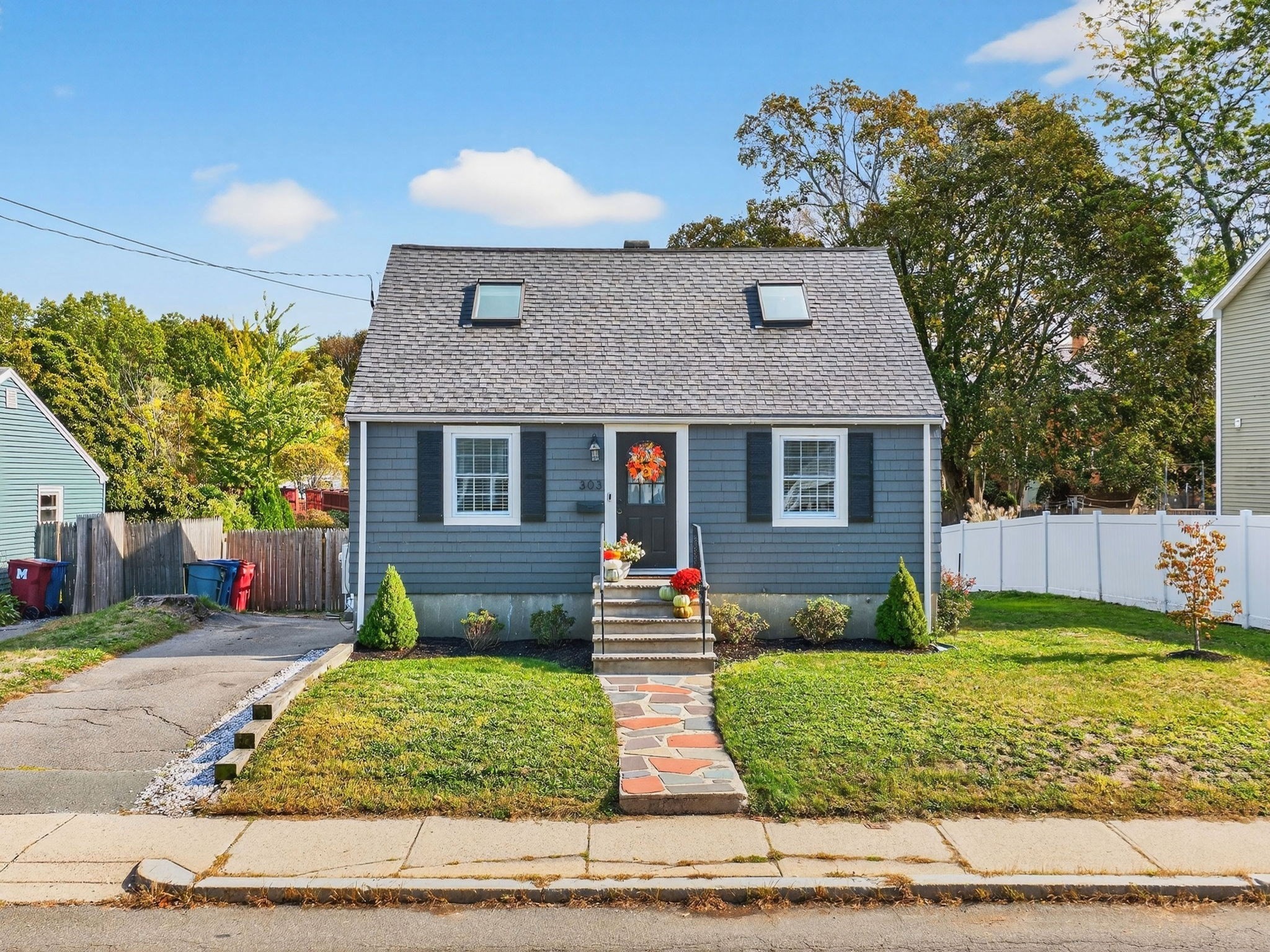 303 Pleasant St, Melrose, MA 02176