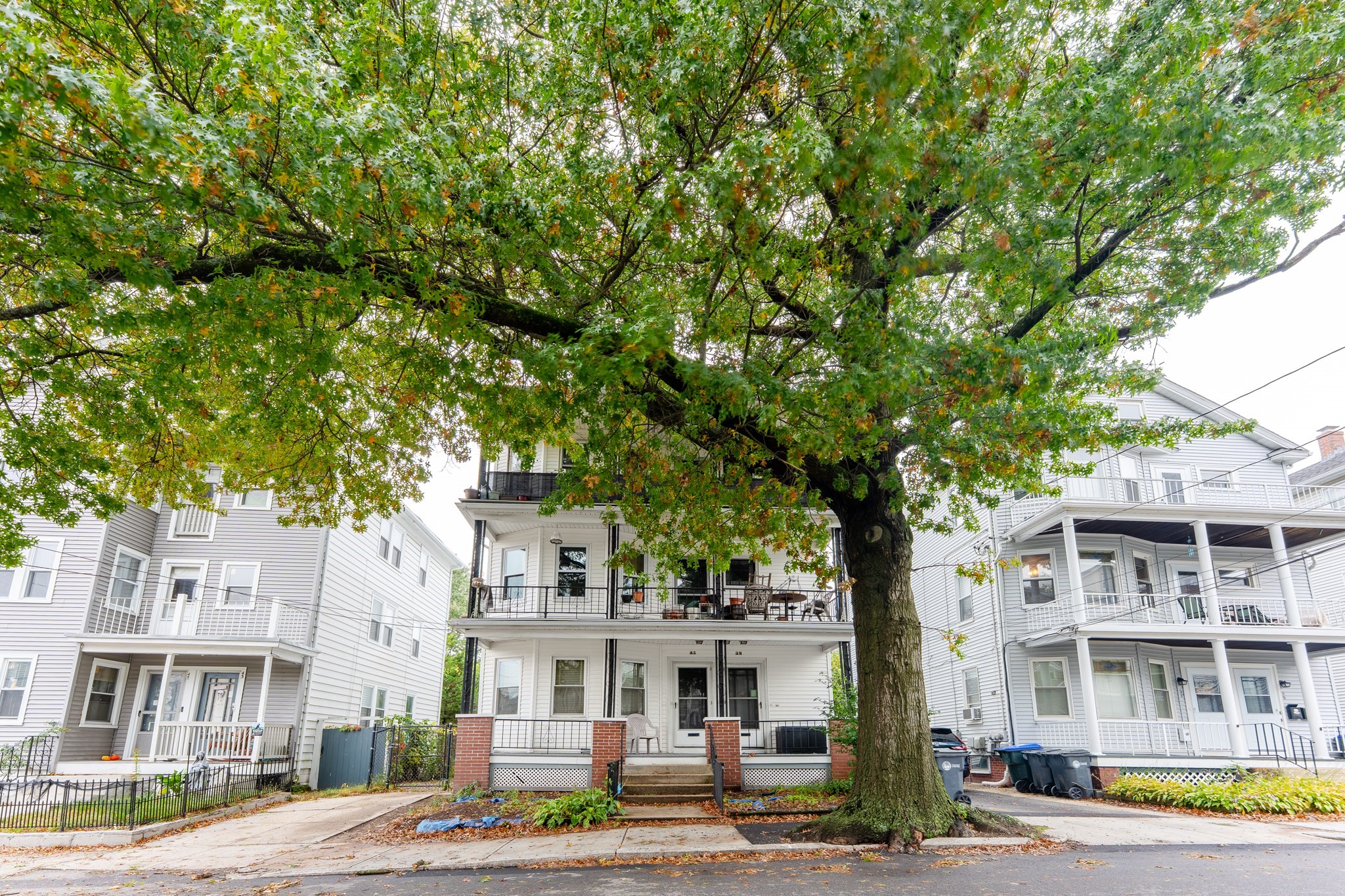 39 Richter St, Providence, RI 02908 - Image 2