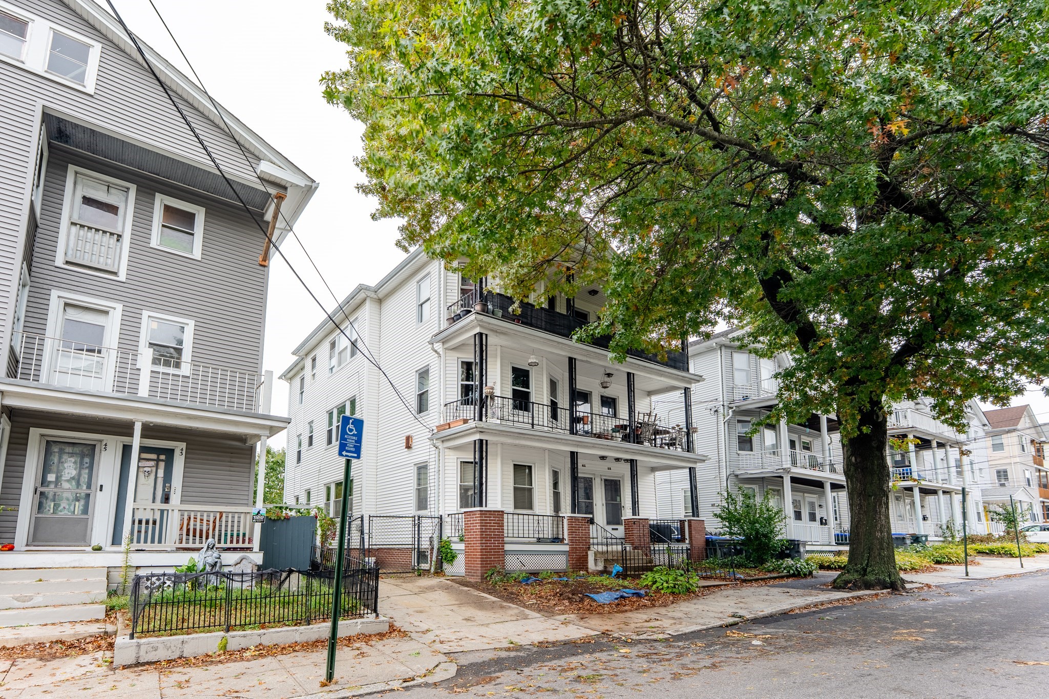 39 Richter St, Providence, RI 02908 - Image 3