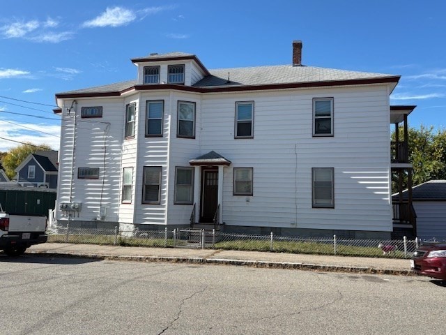 115 Avon Street, Lowell, MA 01854