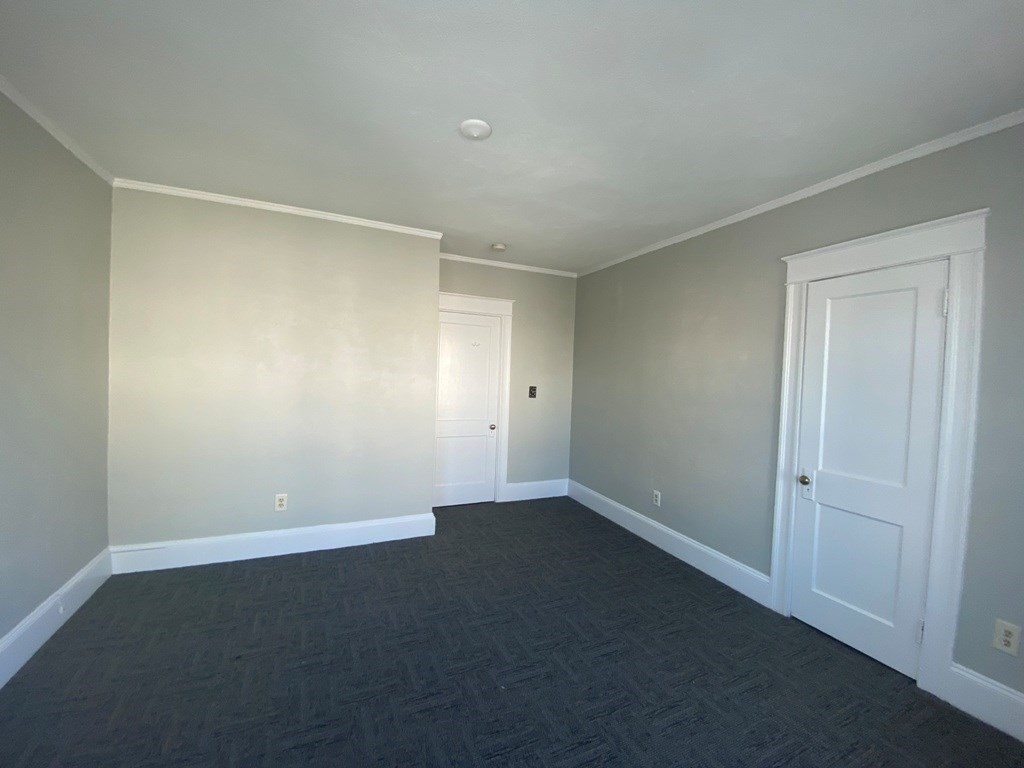 115 Avon Street, Lowell, MA 01854 - Image 21