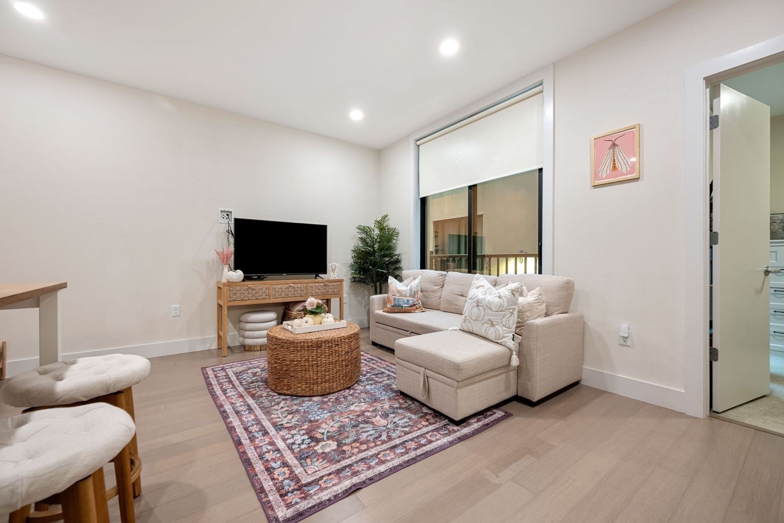 121 Portland Unit 605, West End, Boston, MA 02114 - Image 2