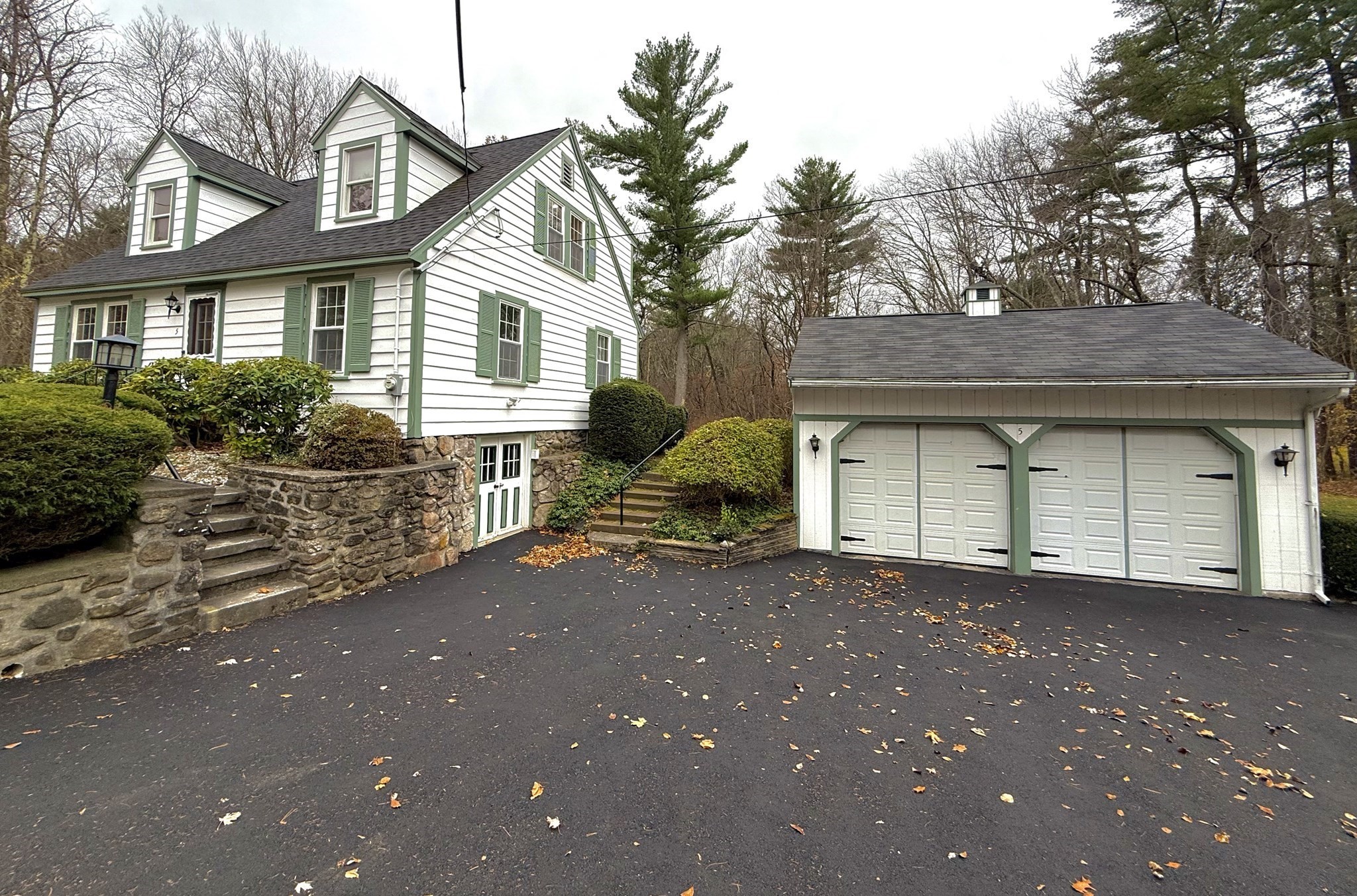 5 Whiton Place, Plaistow, NH 03865 - Image 1