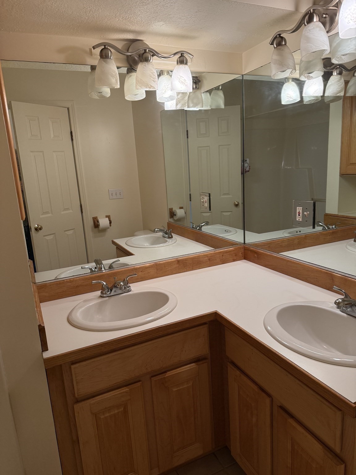 6 Lilac Court Unit 6, Hopkinton, MA 01748 - Image 10