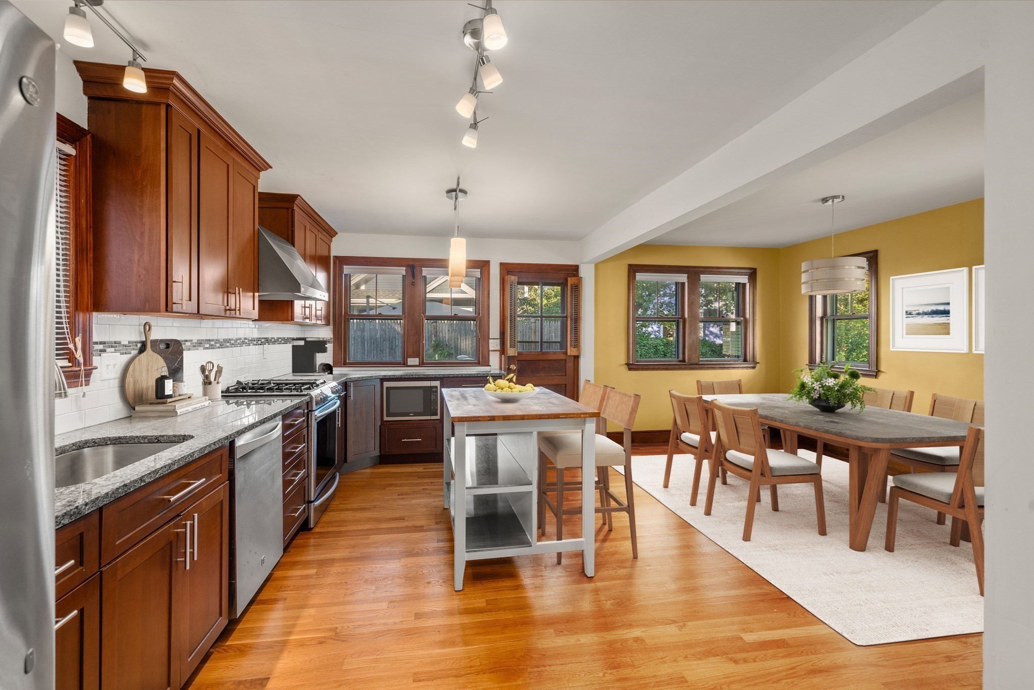 22 Harrington Road, Cambridge, MA 02140 - Image 3