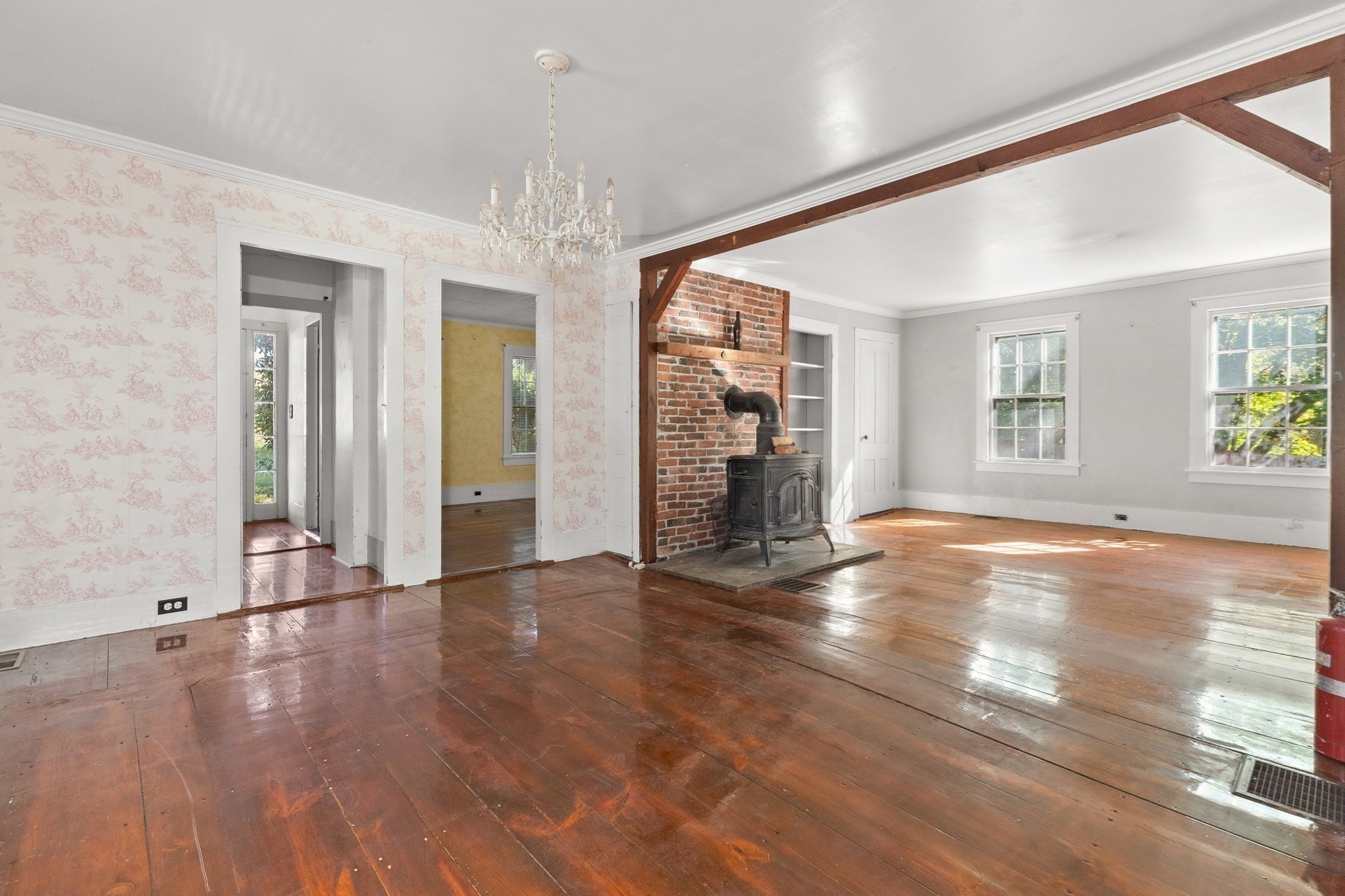 270 Elm  Street, Amesbury, MA 01913 - Image 13
