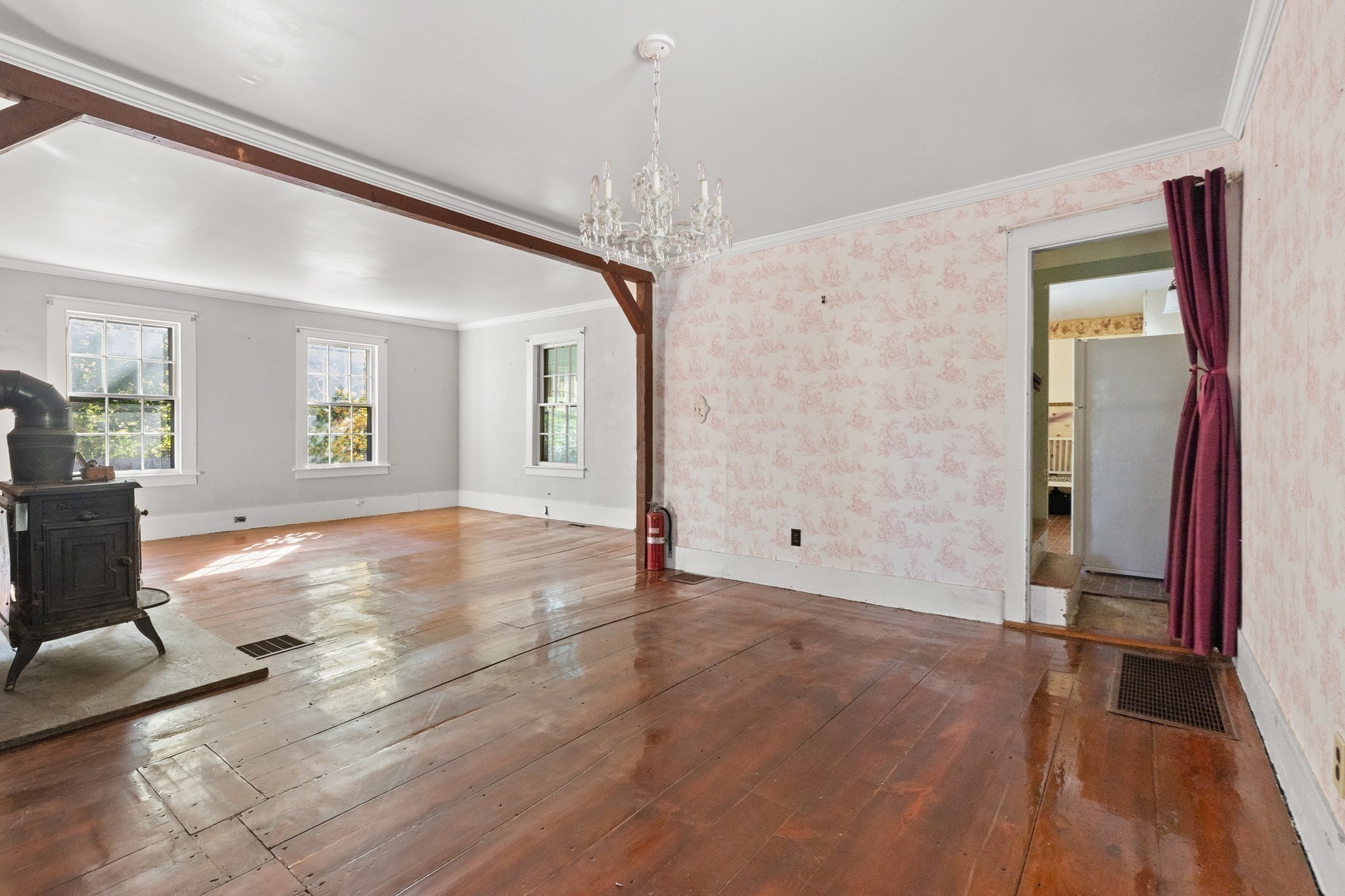270 Elm  Street, Amesbury, MA 01913 - Image 14
