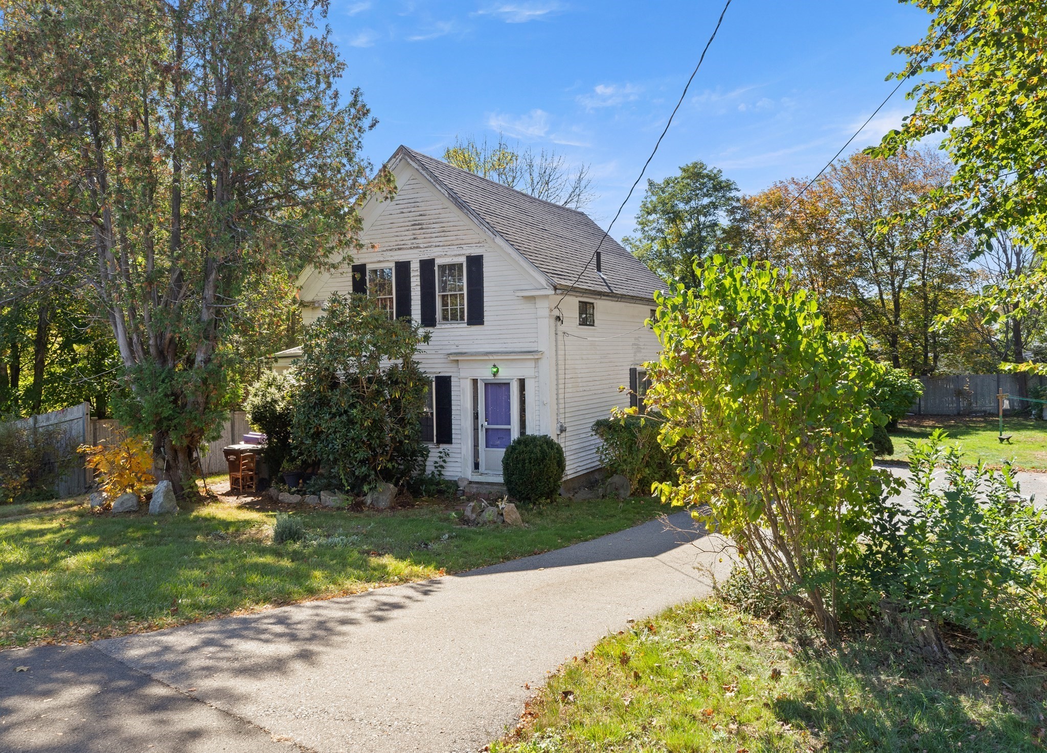 270 Elm  Street, Amesbury, MA 01913 - Image 4